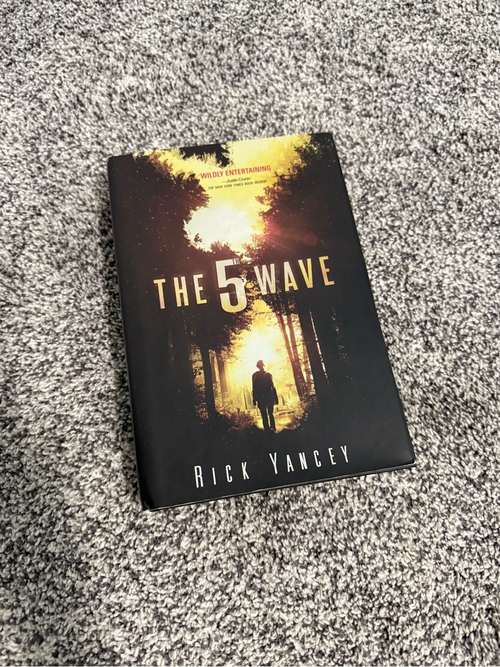 The 5th Wave by Rick Yancey - Hardcover Book